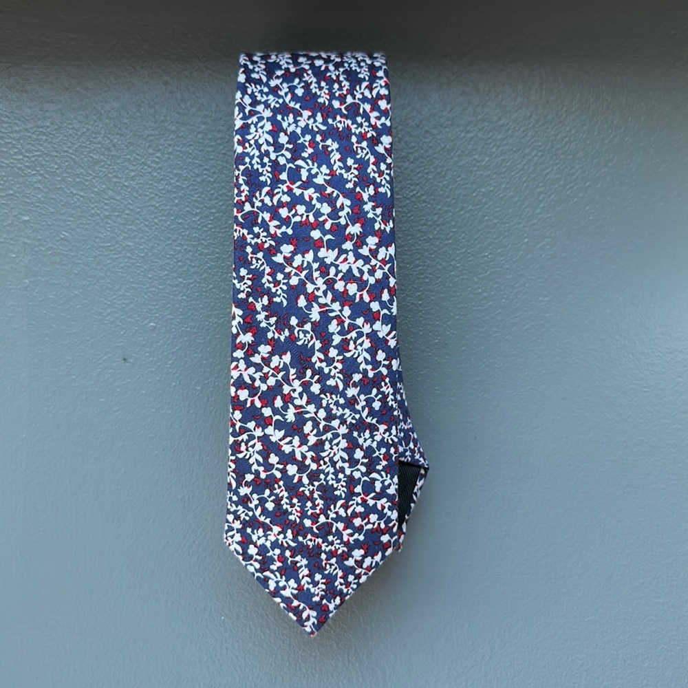 Ben Sherman Floral Tie